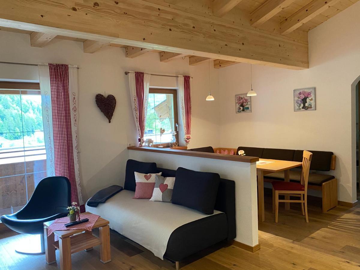 Trixlhof Bed & Breakfast Sankt Ulrich am Pillersee Bagian luar foto