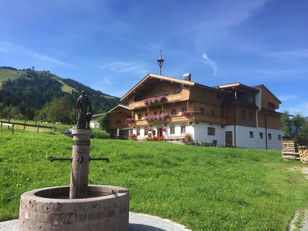 Trixlhof Bed & Breakfast Sankt Ulrich am Pillersee Bagian luar foto